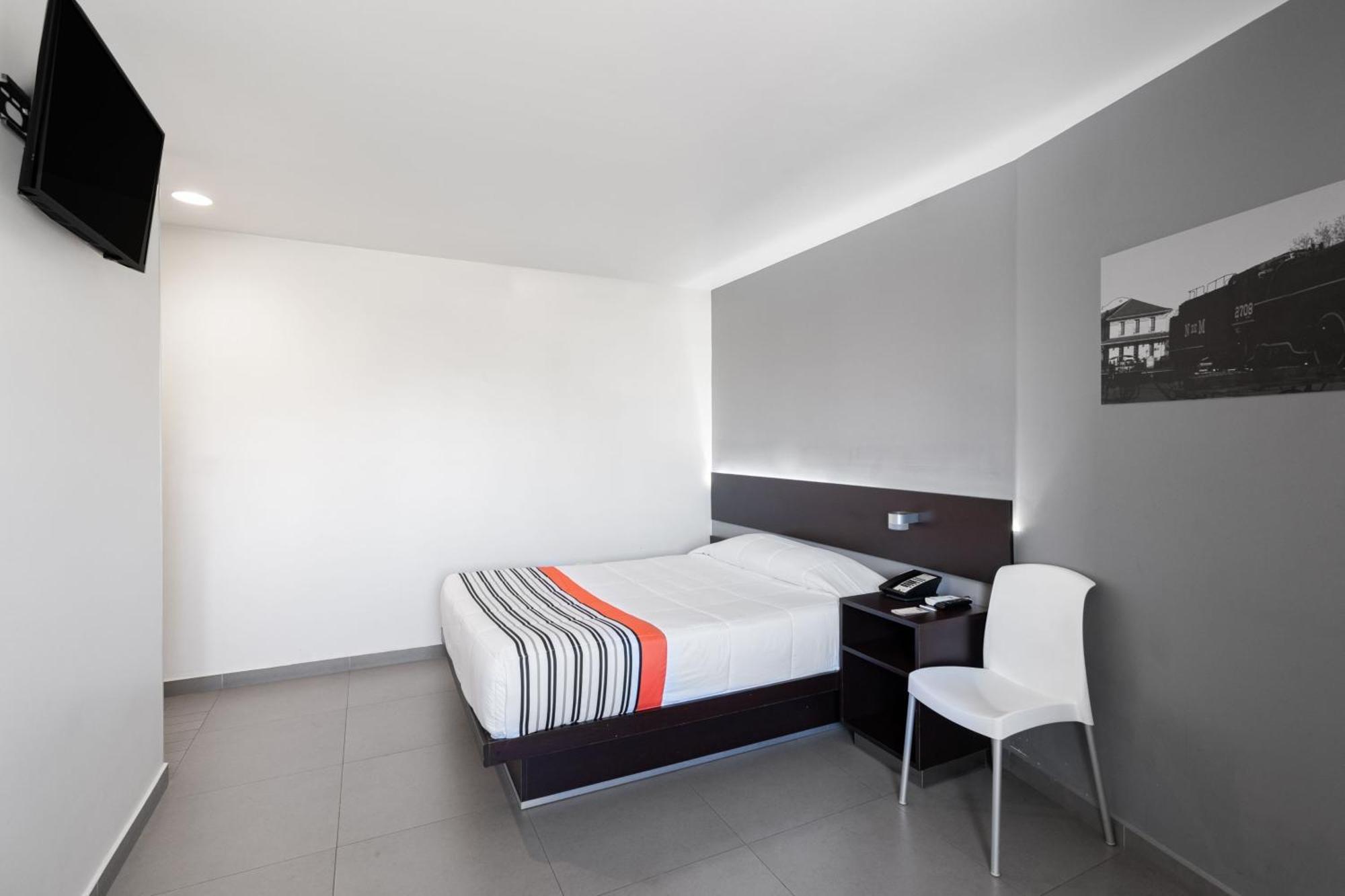 City Express Junior By Marriott Aguascalientes Centro Buitenkant foto