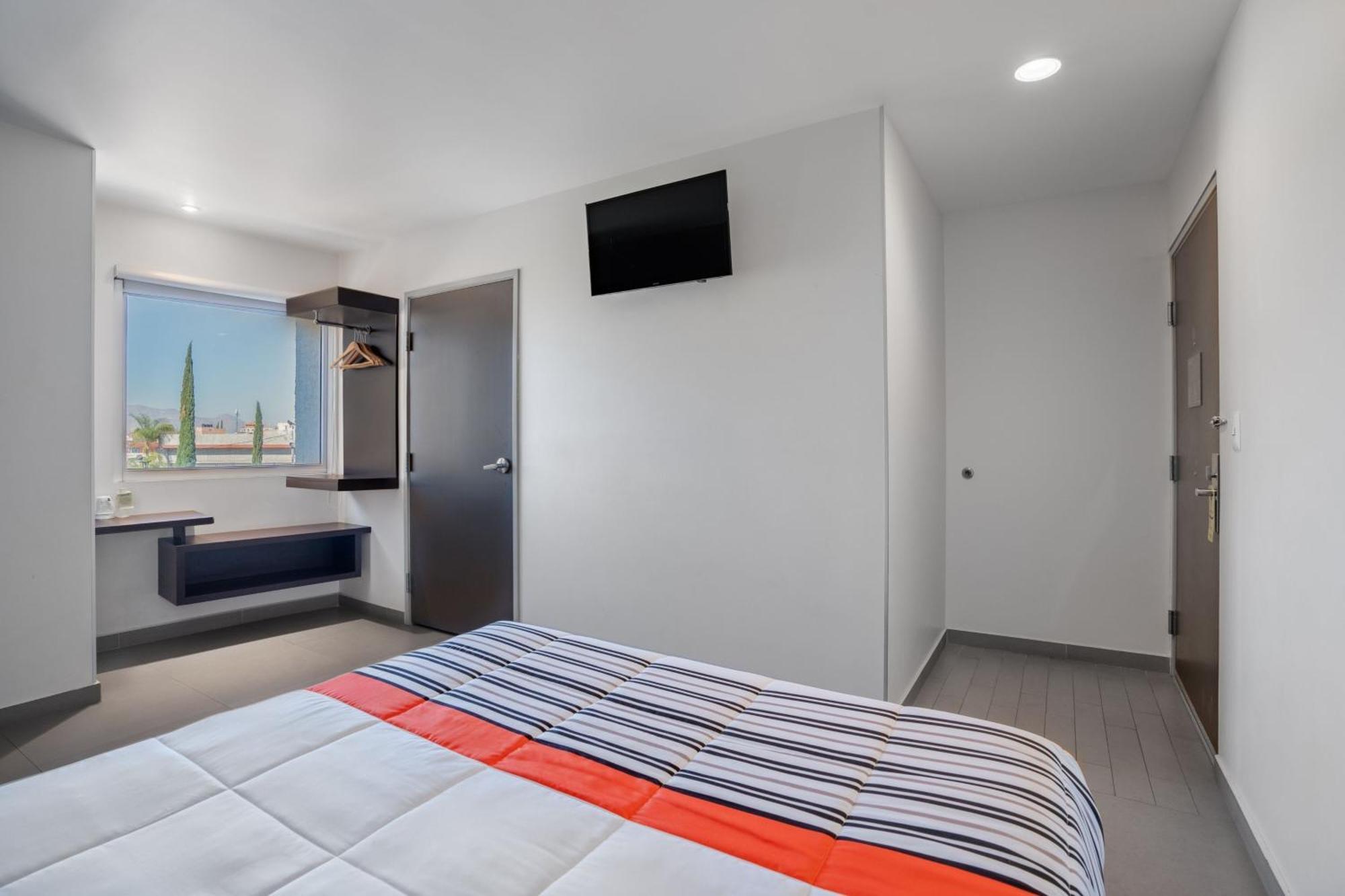 City Express Junior By Marriott Aguascalientes Centro Buitenkant foto