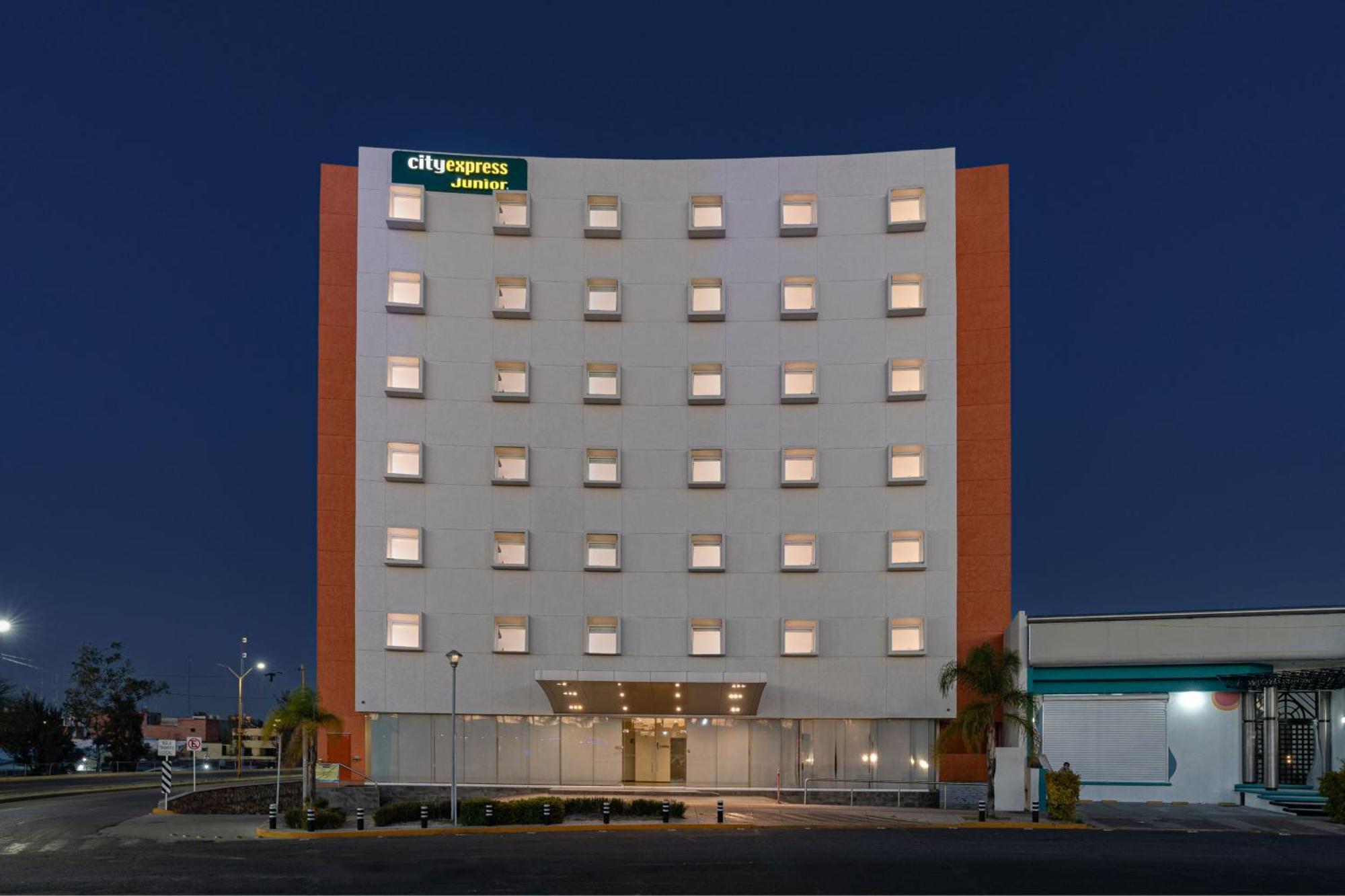 City Express Junior By Marriott Aguascalientes Centro Buitenkant foto
