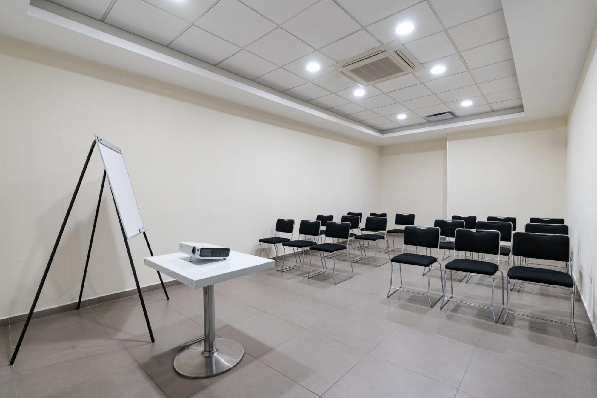 City Express Junior By Marriott Aguascalientes Centro Buitenkant foto