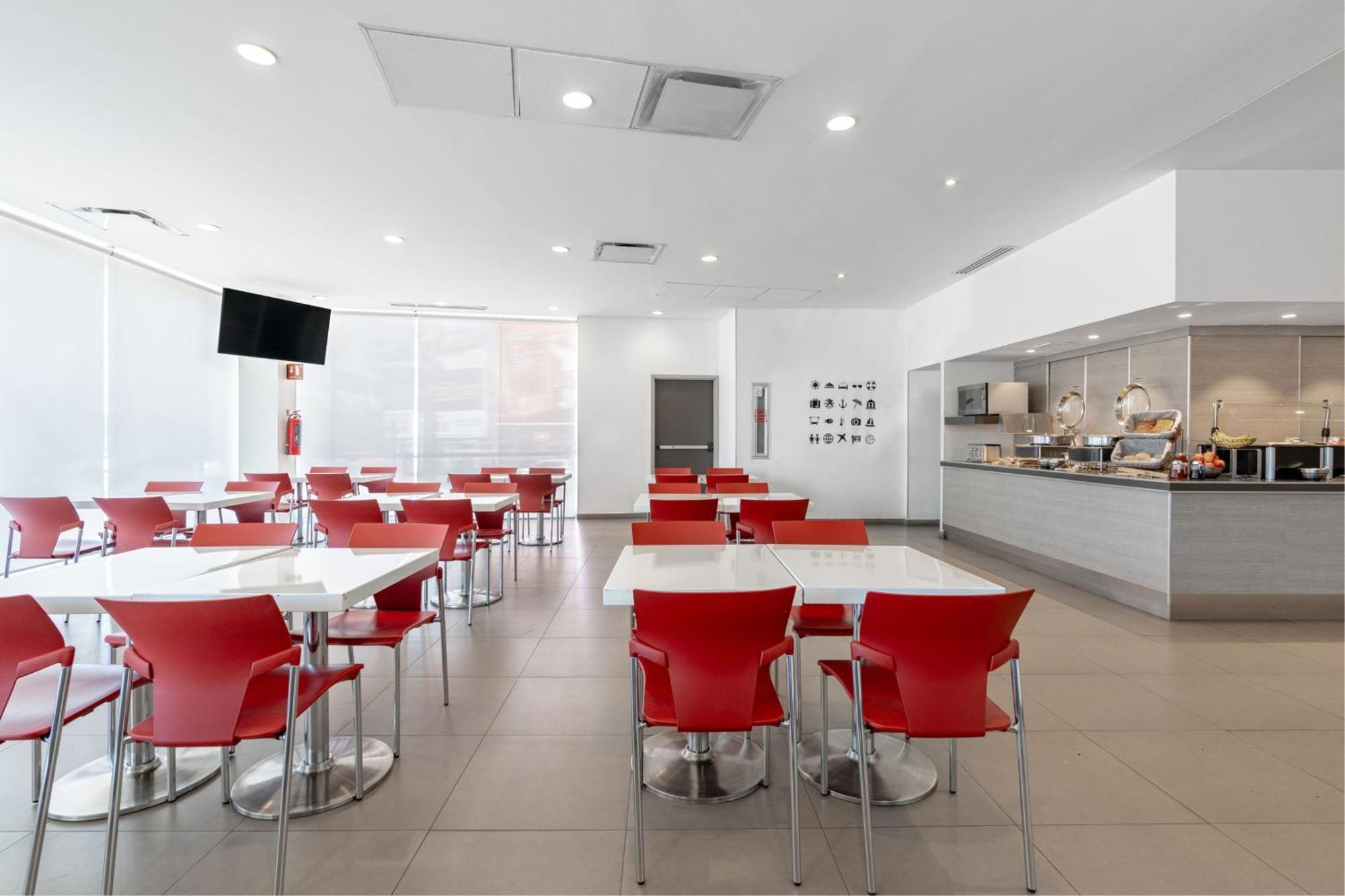 City Express Junior By Marriott Aguascalientes Centro Buitenkant foto