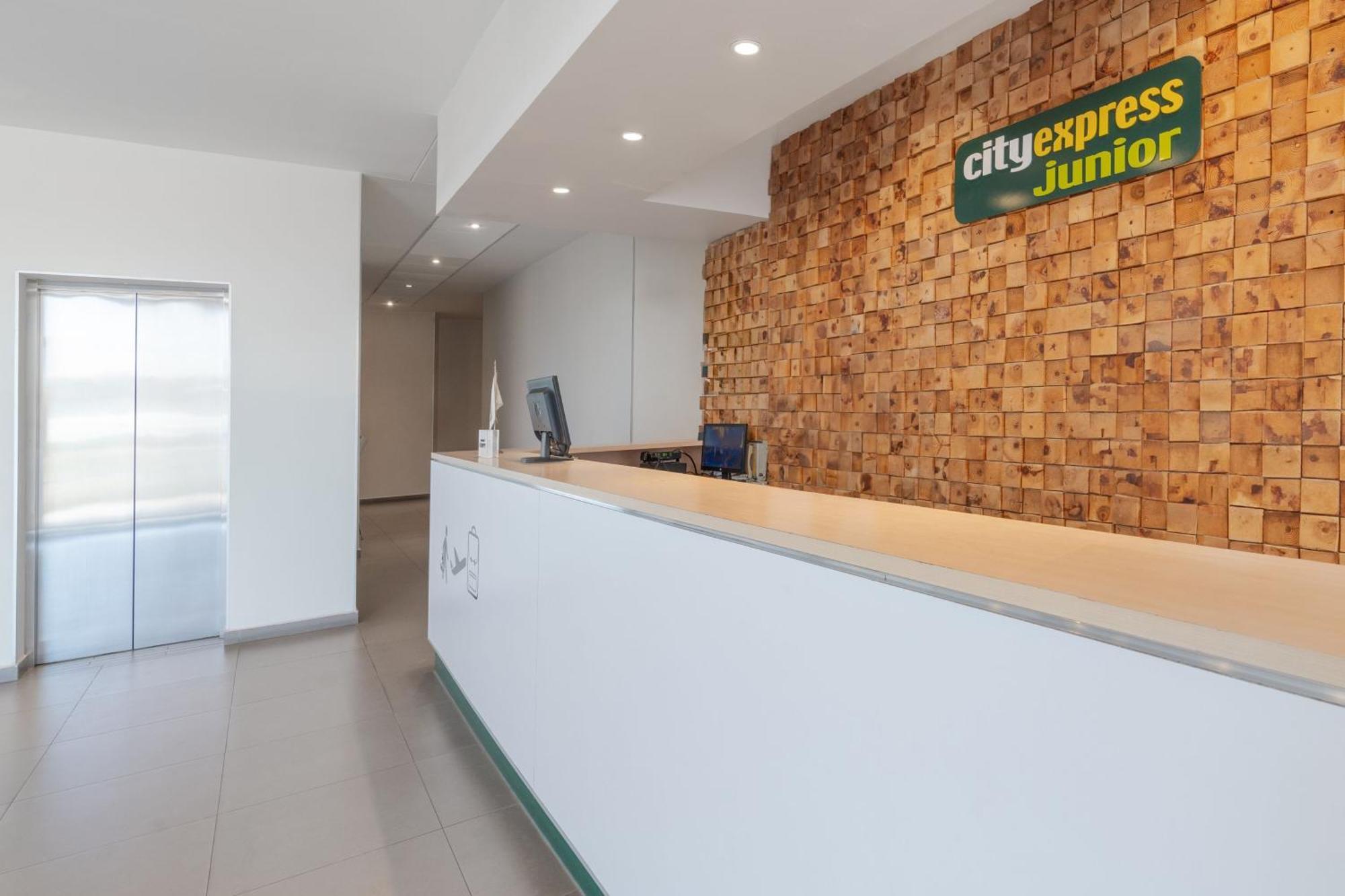 City Express Junior By Marriott Aguascalientes Centro Buitenkant foto