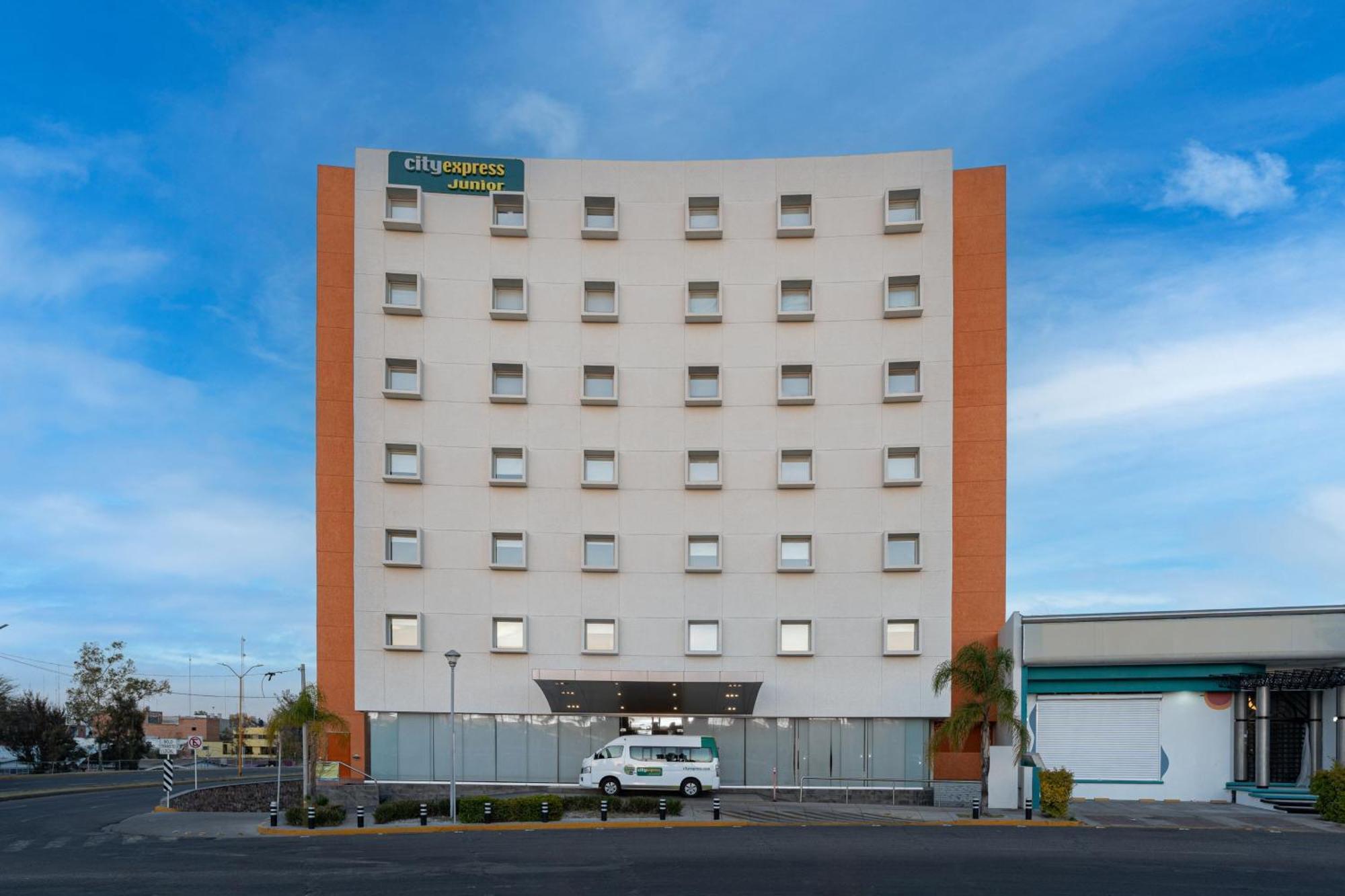 City Express Junior By Marriott Aguascalientes Centro Buitenkant foto