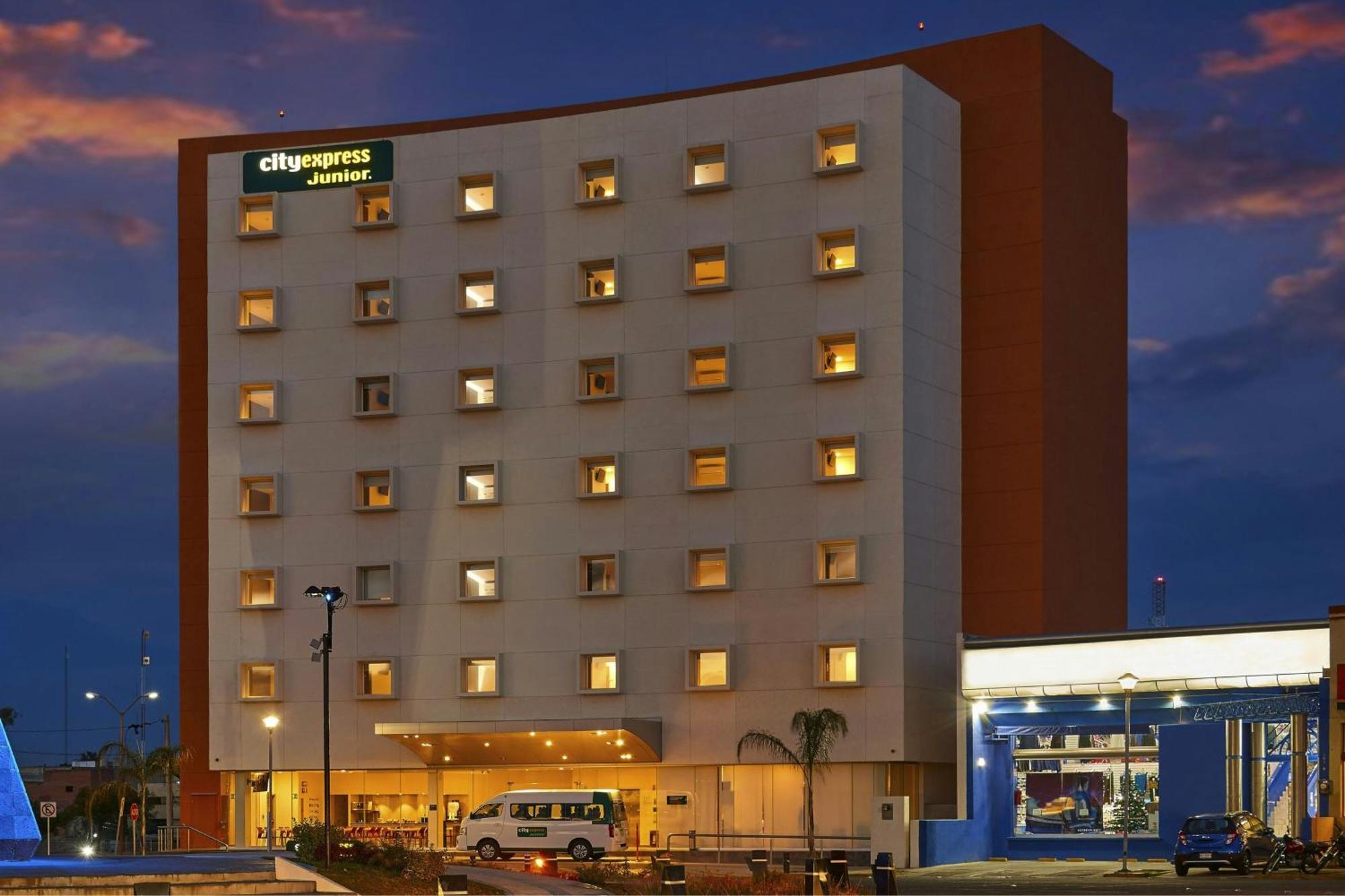 City Express Junior By Marriott Aguascalientes Centro Buitenkant foto